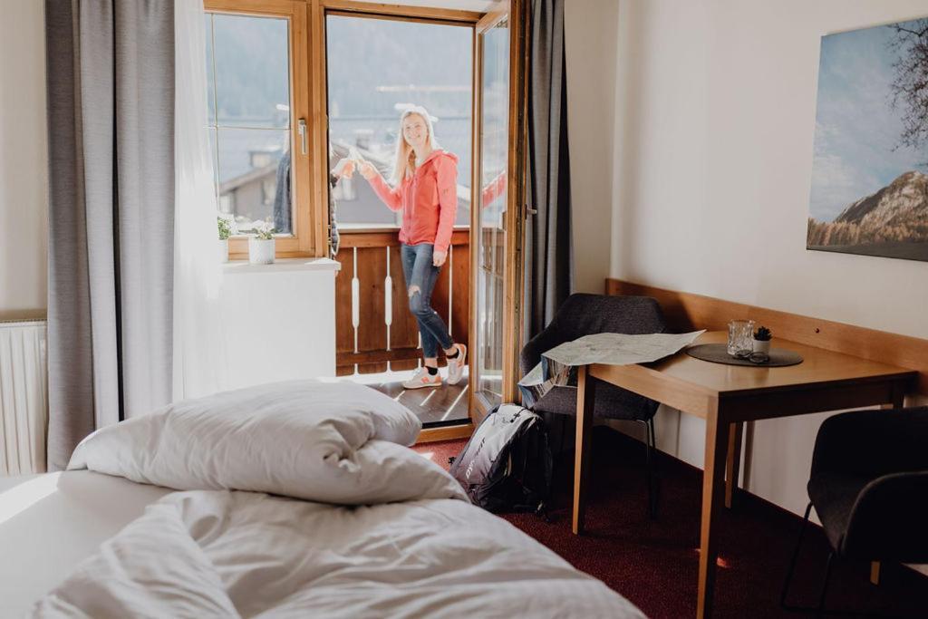 Dorfcafe Unken Hotelpension Swirtshaus Im Dorf Экстерьер фото